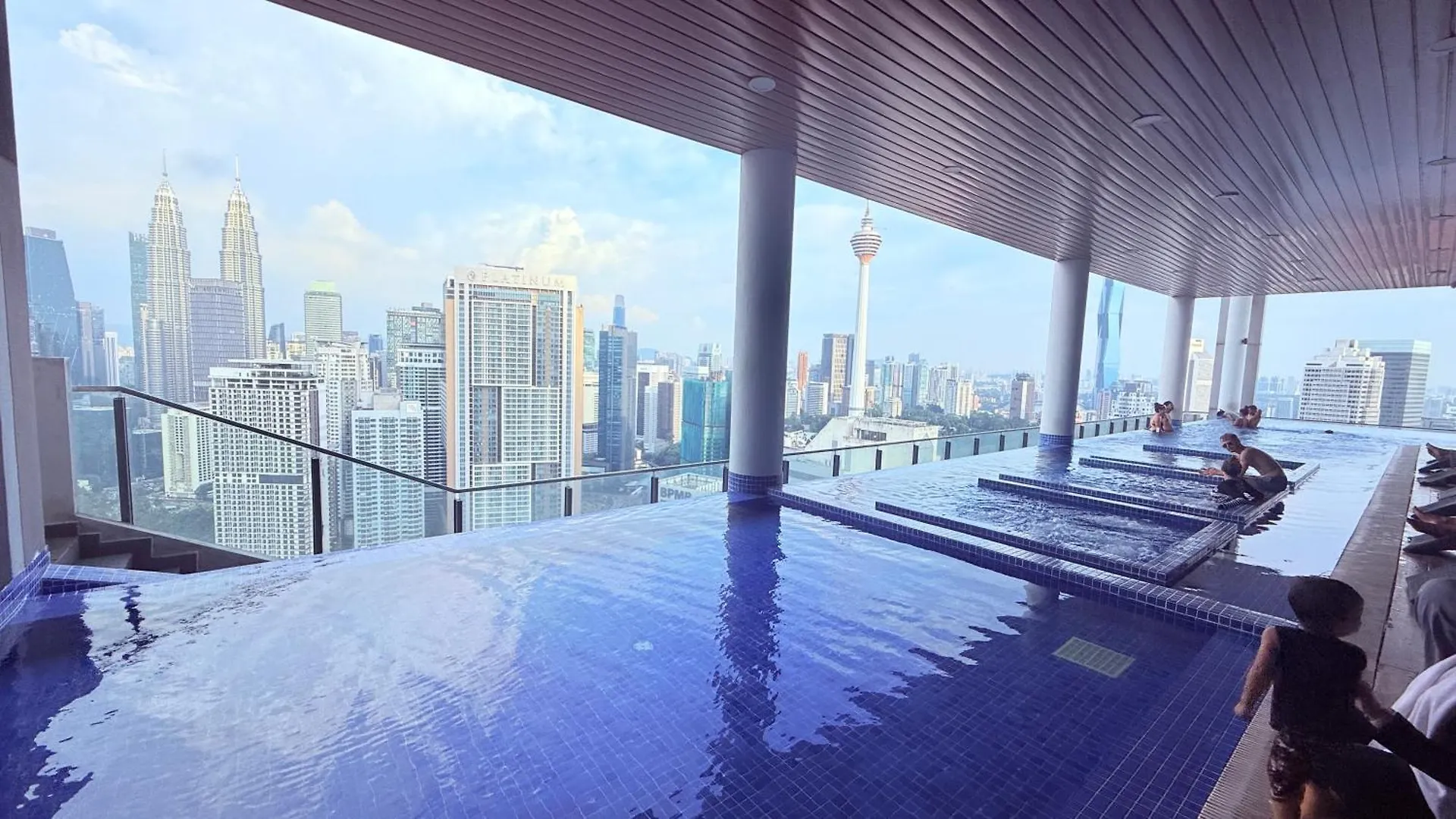 The Colony Suites Klcc Sky Pools Kuala Lumpur 0*,