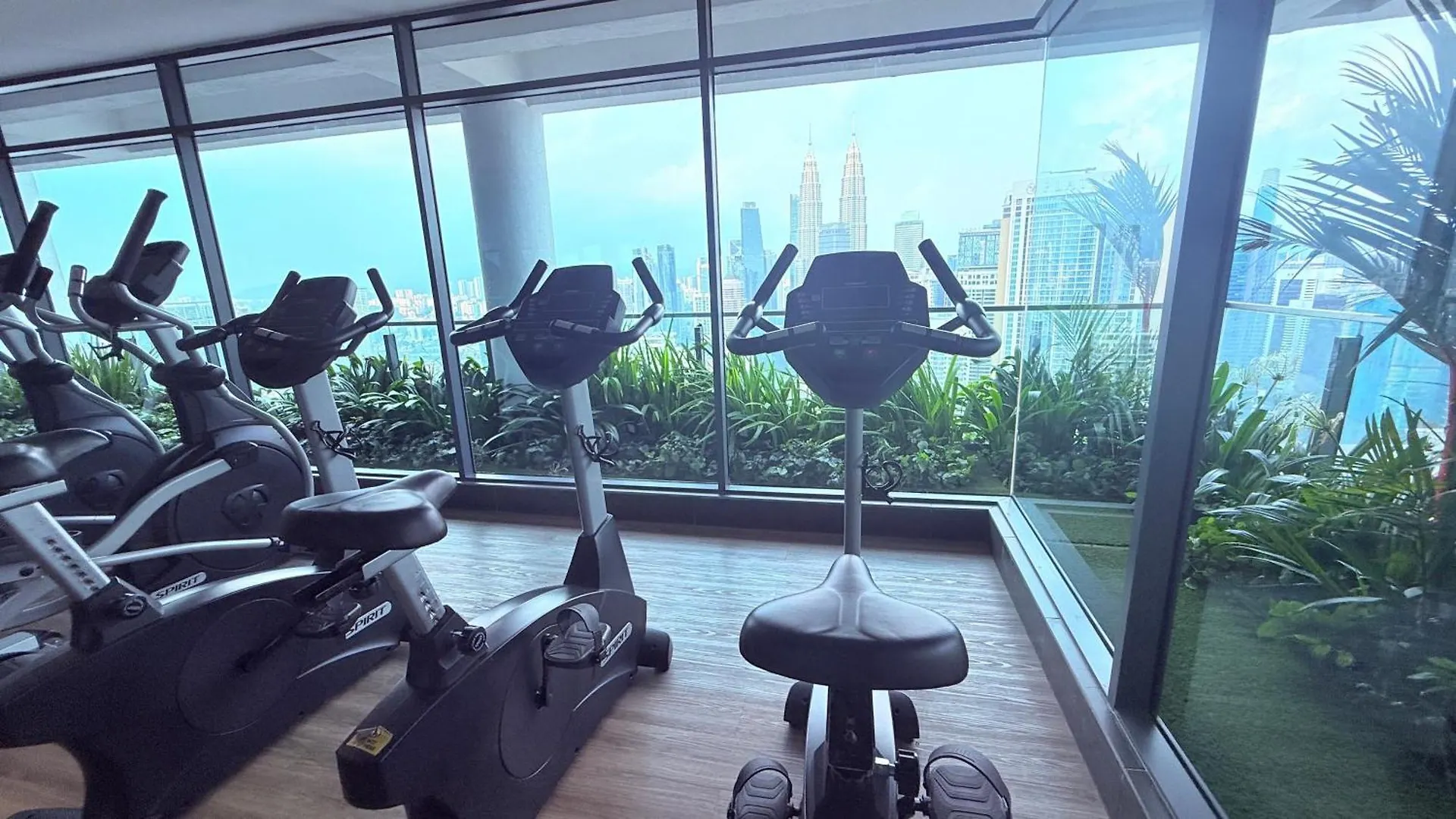 The Colony Suites Klcc Sky Pools Kuala Lumpur