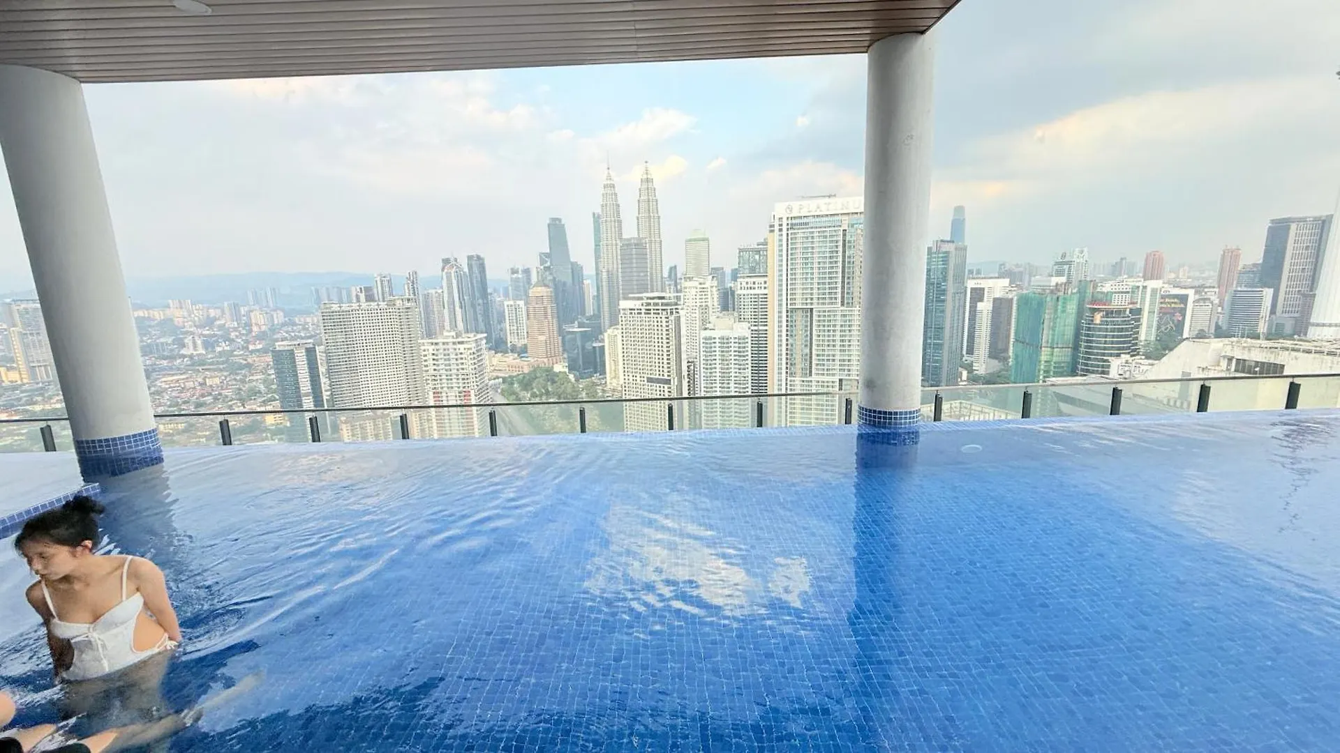 The Colony Suites Klcc Sky Pools Kuala Lumpur Maleisië
