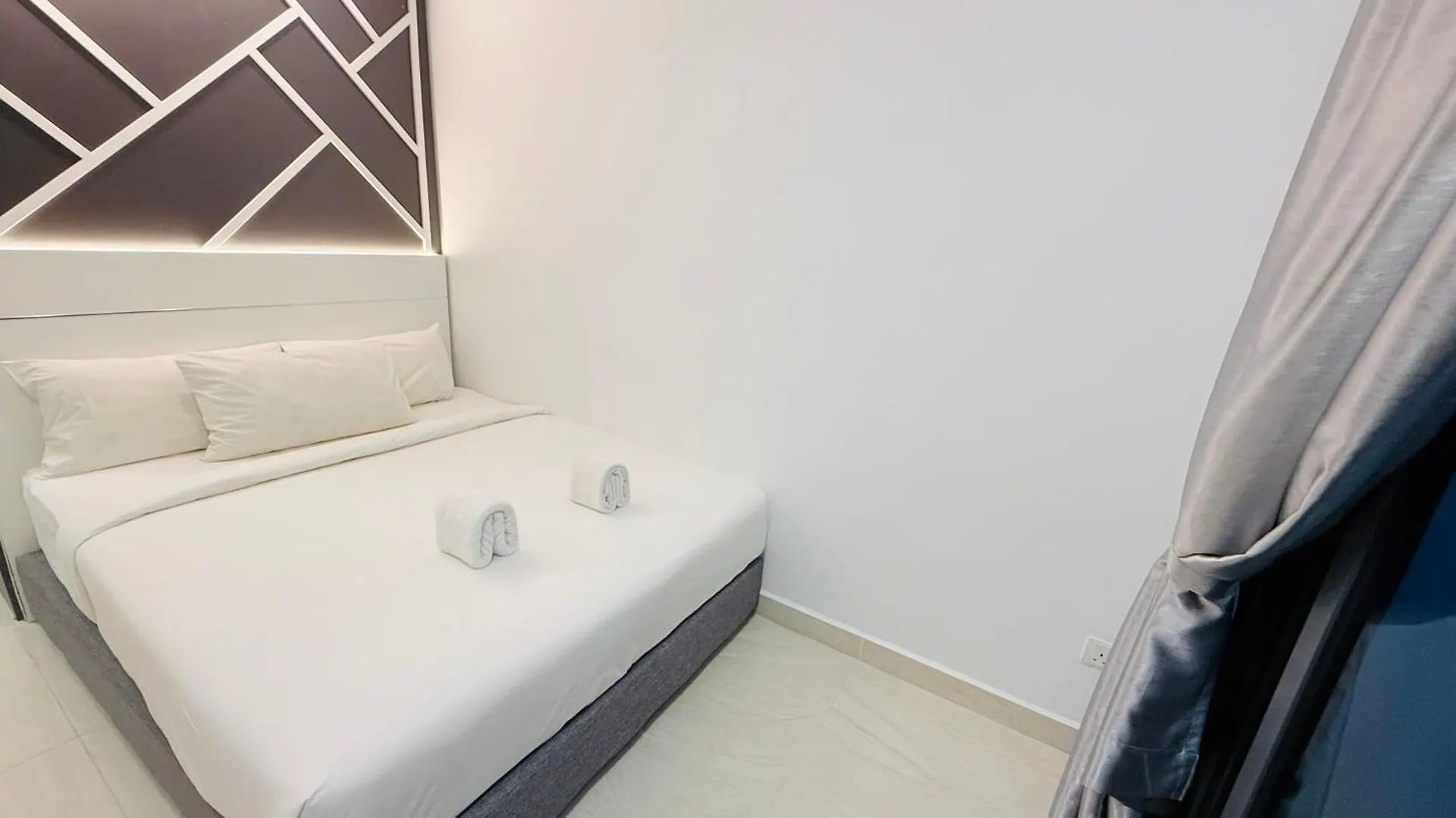 Apartament The Colony Suites Klcc Sky Pools Kuala Lumpur